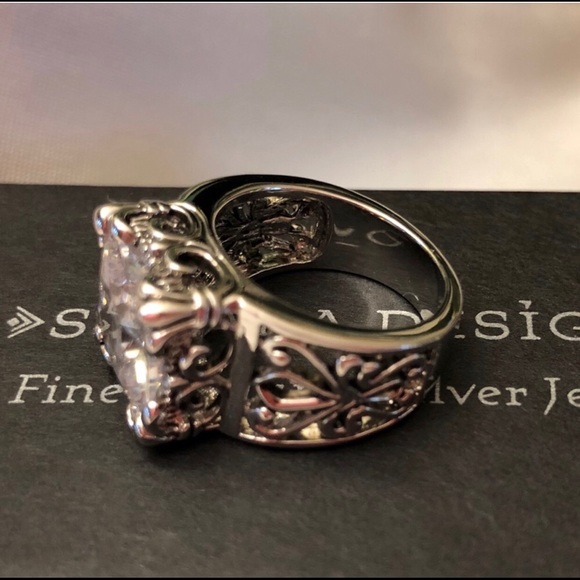 Silpada ‘Uptown’ Cubic Zirconia Sterling Ring R0981 - Picture 5 of 12